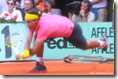 french open 2009 - rafael nadal - the champ goes down - pic 4