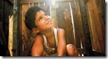 slumdog millionaire (2008) - young jamel trapped in an outhouse